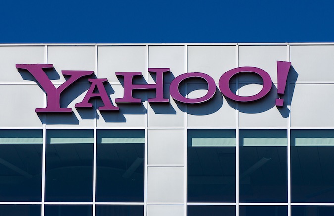 1 Billion Yahoo Accounts Hacked