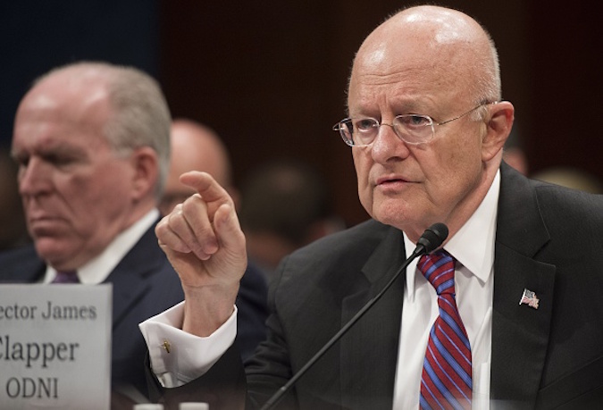James Clapper, Director of National Intelligence, t