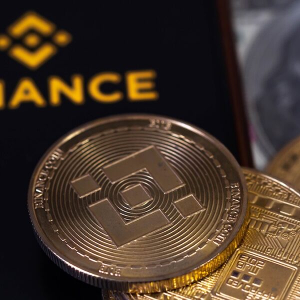 Binance hacked
